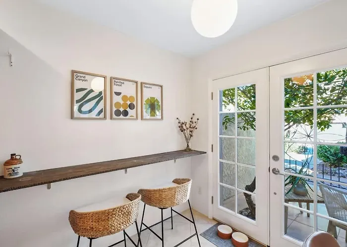 Pool & Pet Friendly-walk To Udall Park Tucson